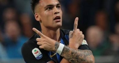 Inter lên kế hoạch giữ chân Martinez