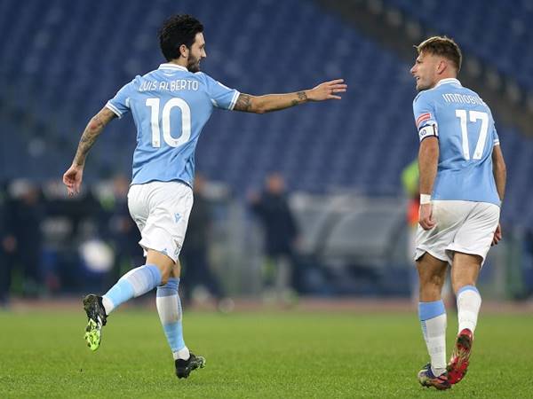 Nhận định bóng đá Napoli vs Lazio (1h45 ngày 23/4)