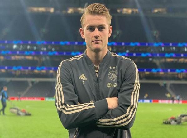 Tiểu sử Matthijs de Ligt - Hậu vệ trẻ tài năng của Hà Lan