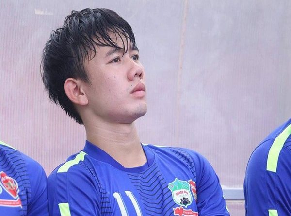 Tiểu sử cầu thủ Minh Vương