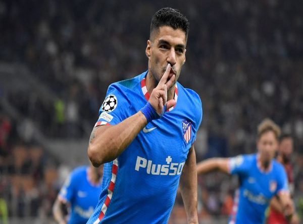 Tin thể thao tối 1/10: Suarez tin Barca đang bị nghiệp quật