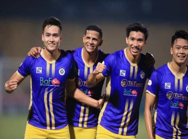 Các CLB bóng đá Việt Nam mạnh nhất thành tích xuất sắc