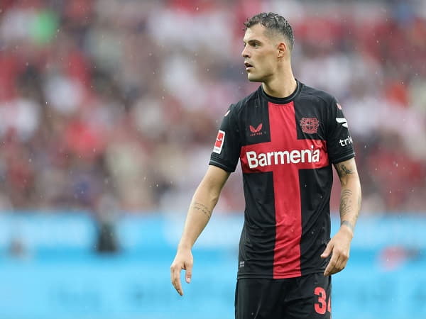 Granit Xhaka - Bayer Leverkusen