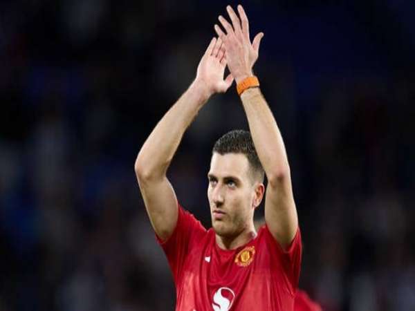 Chuyển nhượng BĐ: Real, Bayern quan tâm sao Man United