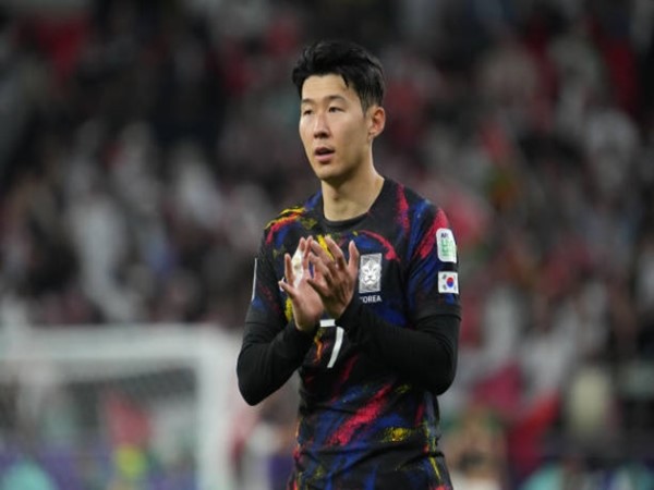 Tin BĐ: Son Heung Min xin lỗi người hâm mộ