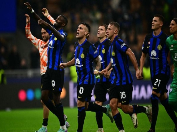 Tin BĐ: Inter Milan nhận cú hích trước trận gặp River Plate