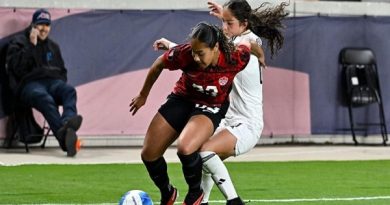 Chuyển nhượng: Olivia Smith cầu thủ nữ đắt giá nhất lịch sử