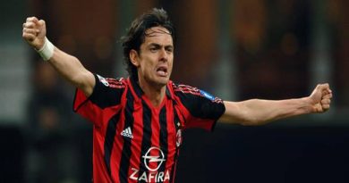 Tiền đạo AC Milan