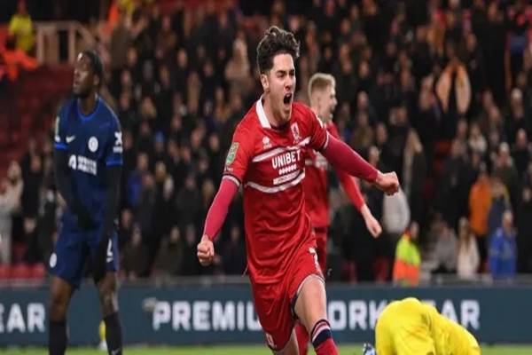 Cuộc đua chuyển nhượng giữa MU, West Ham và Tottenham