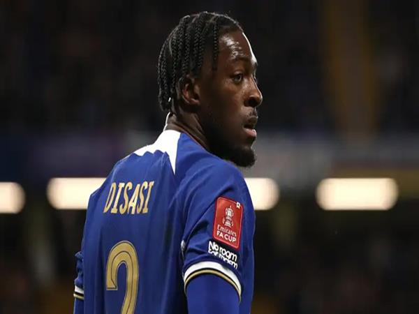 Wolves và Bournemouth muốn mượn kèm điều khoản mua đứt