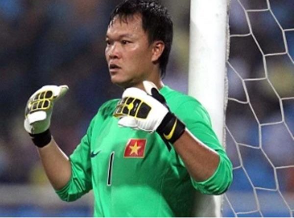 Sự nghiệp thi đấu của thủ môn Dương Hồng Sơn