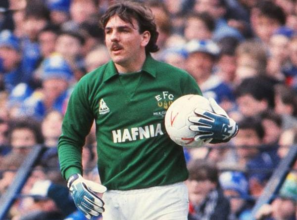 Thủ môn Everton