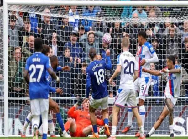 Tin BĐ: Jack Grealish kết thúc chuỗi bất bại của Crystal Palace