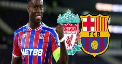 Tài chính bóp nghẹt tham vọng của Barcelona