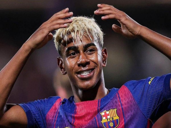 Tin BĐ: Yamal trắng tay 2025 chưa chạm đỉnh vinh quang Tin BĐ: Yamal trắng tay 2025 chưa chạm đỉnh vinh quang