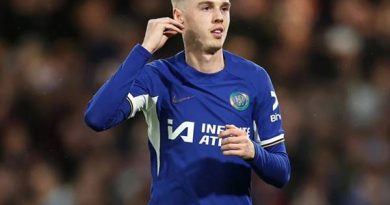 Chuyển nhượng Chelsea: Cole Palmer suy nghĩ gia nhập MU