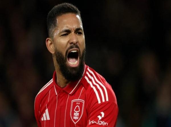 Chuyển nhượng Chelsea: Giải cứu Douglas Luiz khỏi Forest