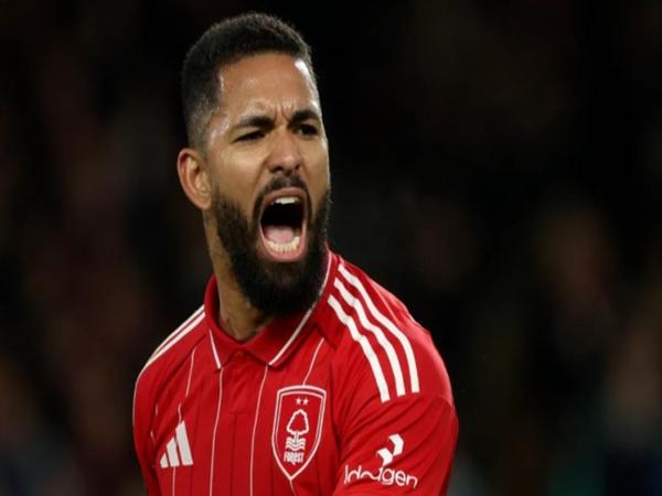 Chuyển nhượng Chelsea: Giải cứu Douglas Luiz khỏi Forest