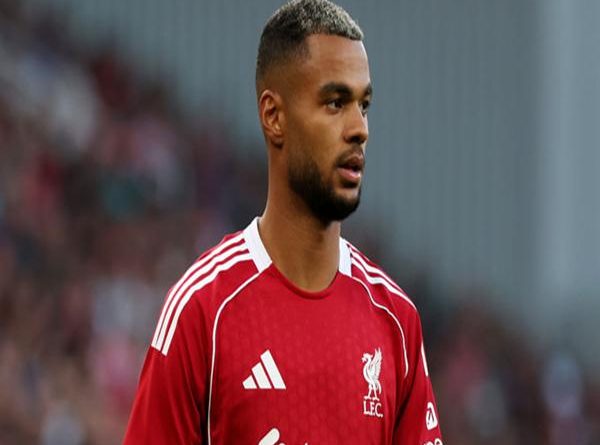 Chuyển nhượng Liverpool: Sẵn sàng mua người thay Gakpo