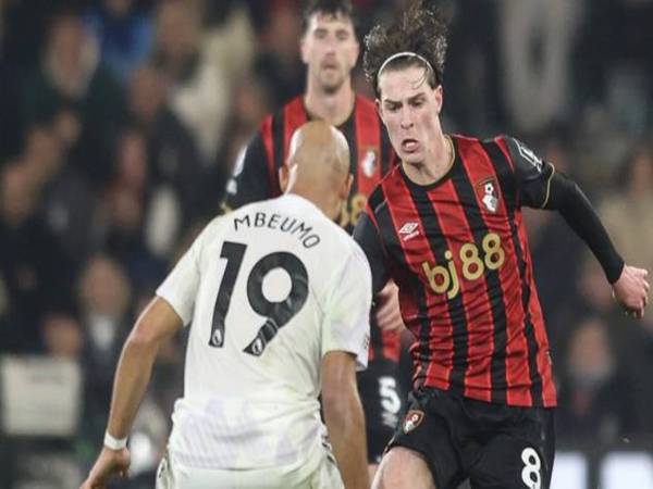 Chiến lược kép của MU: Không chỉ Tchouameni