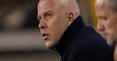 Tin Liverpool: Arne Slot 3 bài toán quyết định số phận