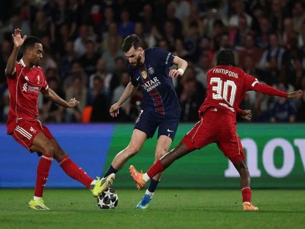 PSG: Nhà vua châu Âu sẵn sàng chặn đứng tham vọng Bayern
