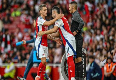 Chuyển nhượng Arsenal: Nâng cấp hàng công với 2 bom tấn?