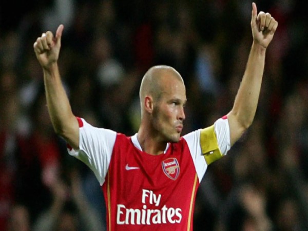 Các huyền thoại Arsenal khác ghi dấu ấn đặc biệt với người hâm mộ